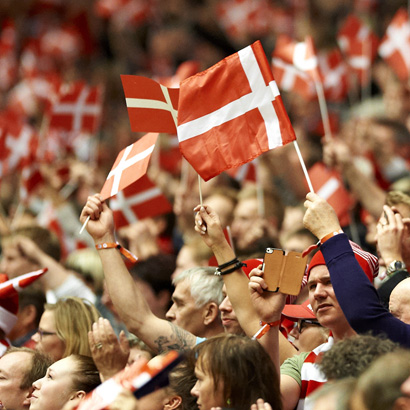 Hos Smarteyes elsker vi den glæde og begejstring DHF og de danske håndboldlandshold skaber