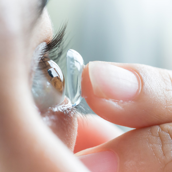 Kontaktlinser fra Smarteyes er billigt og nemt